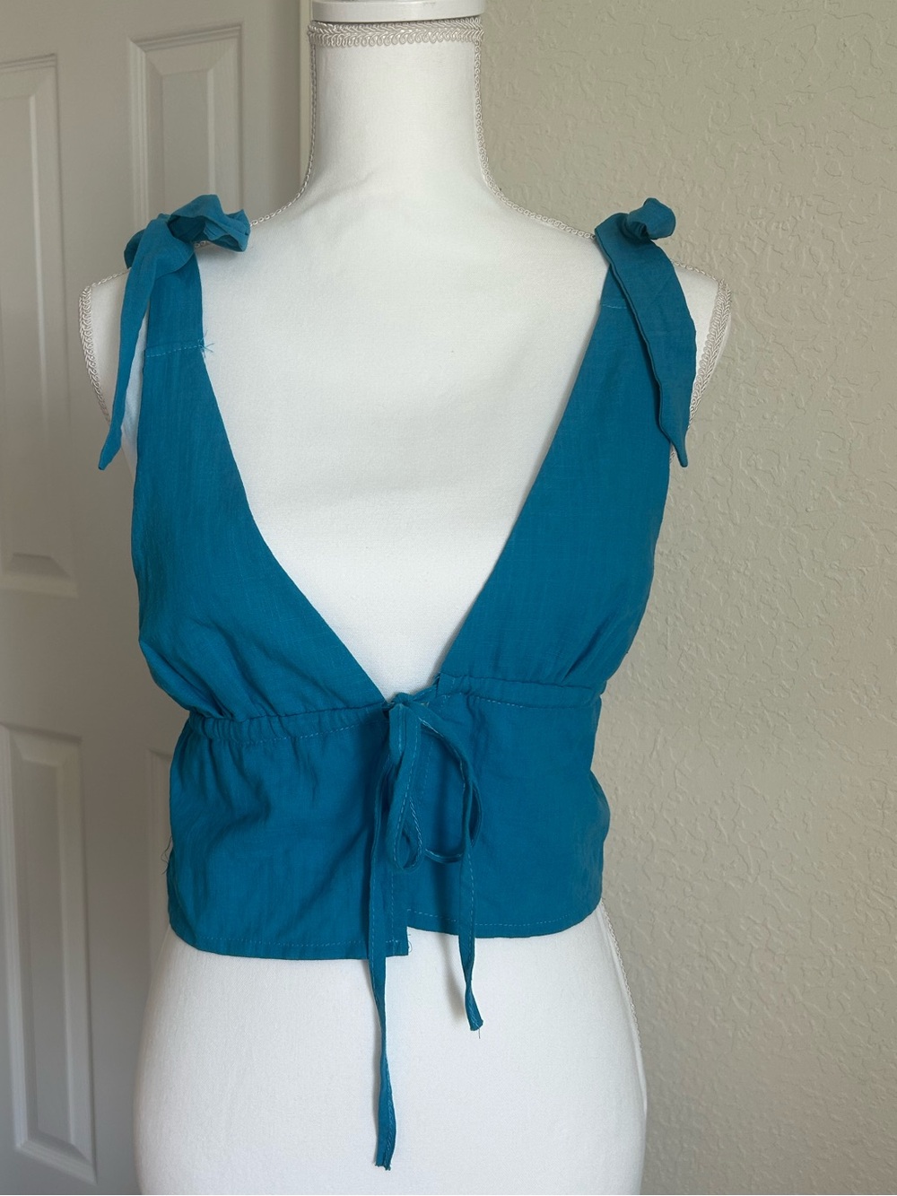 Teal Blue Linen Look Tie Shoulder Crop Top Medium Plunge V Neck Tie Front